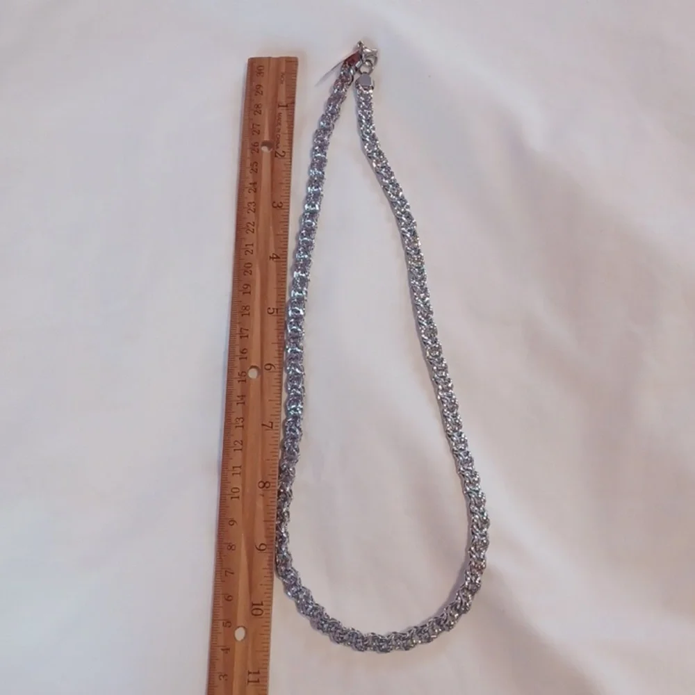 Elegant Bismark Weave Chain 20
